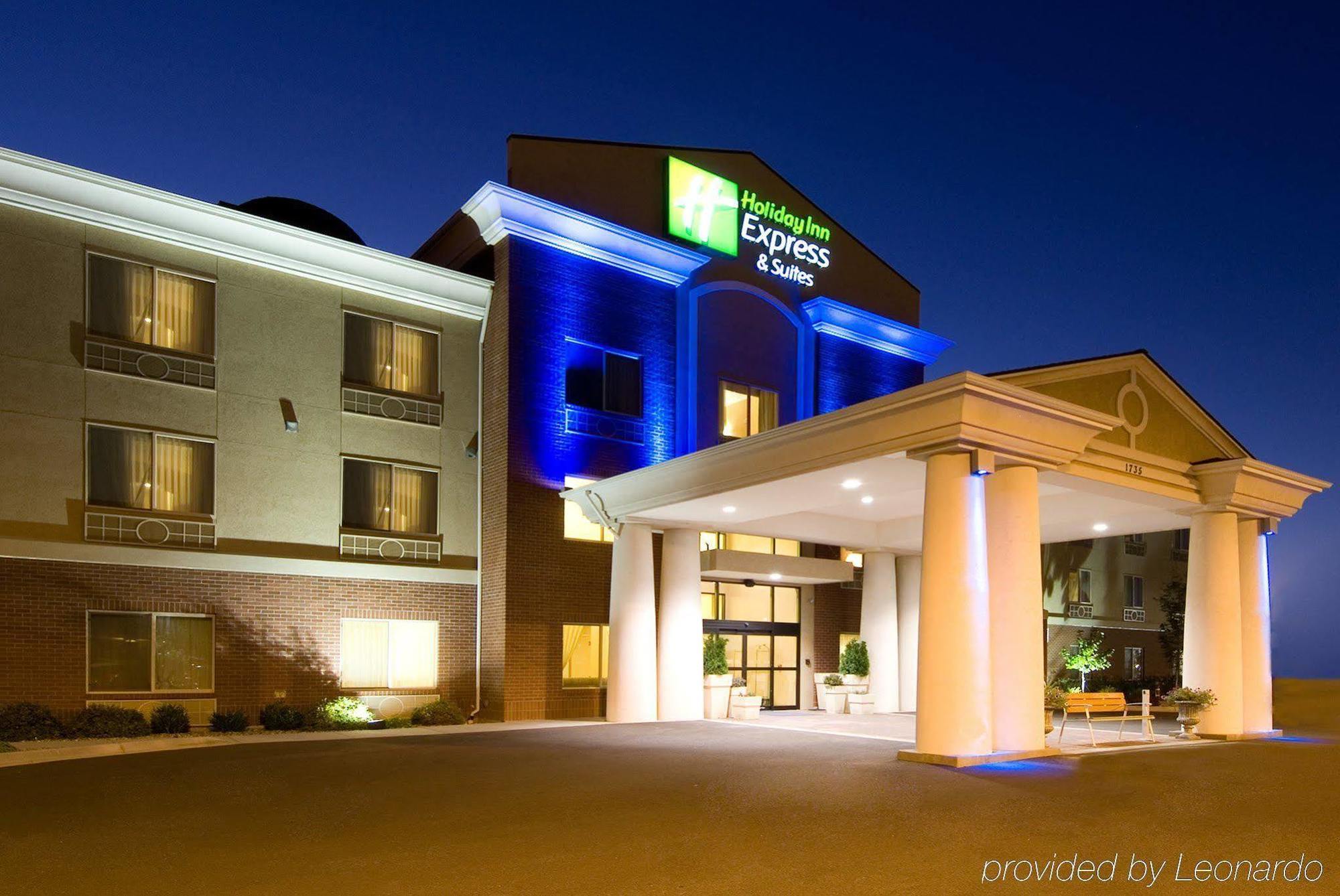 Wingate By Wyndham Moses Lake Exterior photo